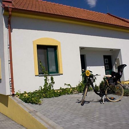 Apartmany U Zamecku Хлоховец Екстериор снимка