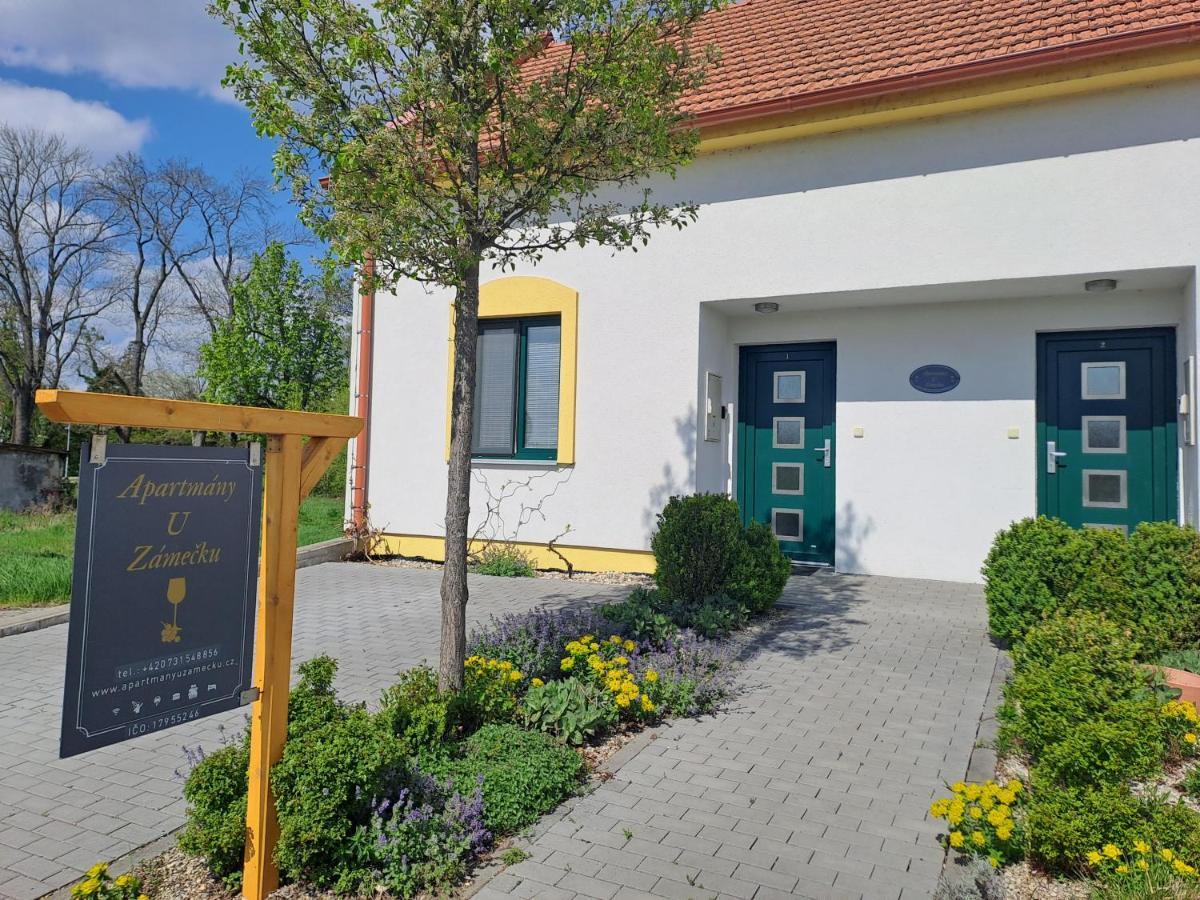 Apartmany U Zamecku Хлоховец Екстериор снимка