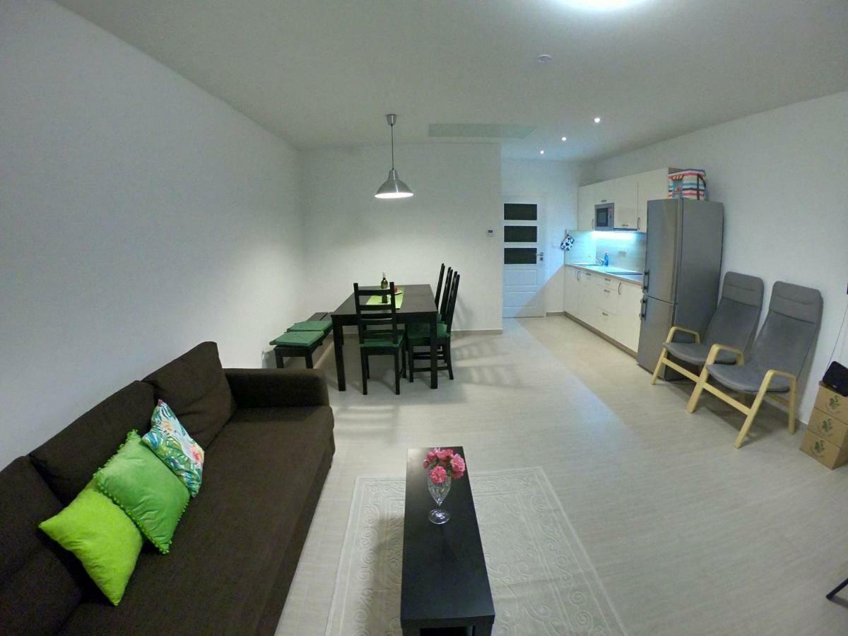 Apartmany U Zamecku Хлоховец Екстериор снимка